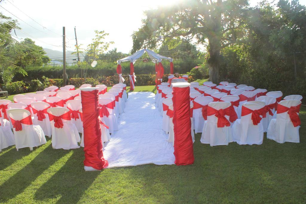 Villa Loyola Ocho Rios Buitenkant foto
