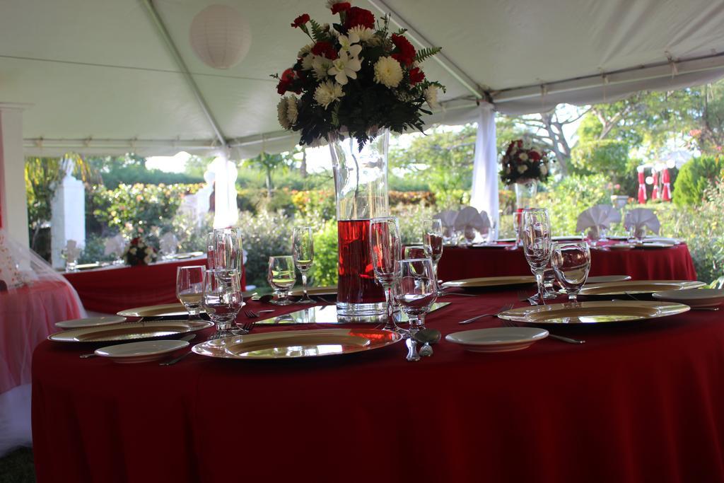 Villa Loyola Ocho Rios Buitenkant foto