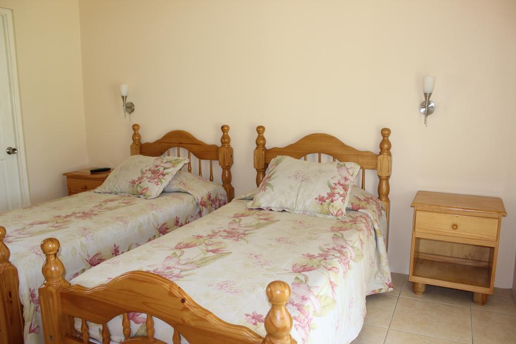 Villa Loyola Ocho Rios Kamer foto